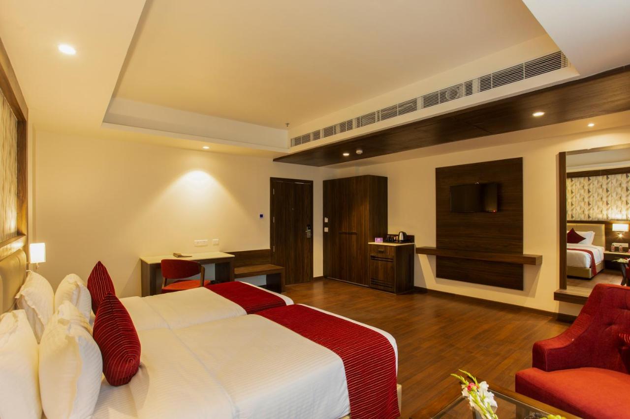 Sarovar Portico, Somnath Bagian luar foto