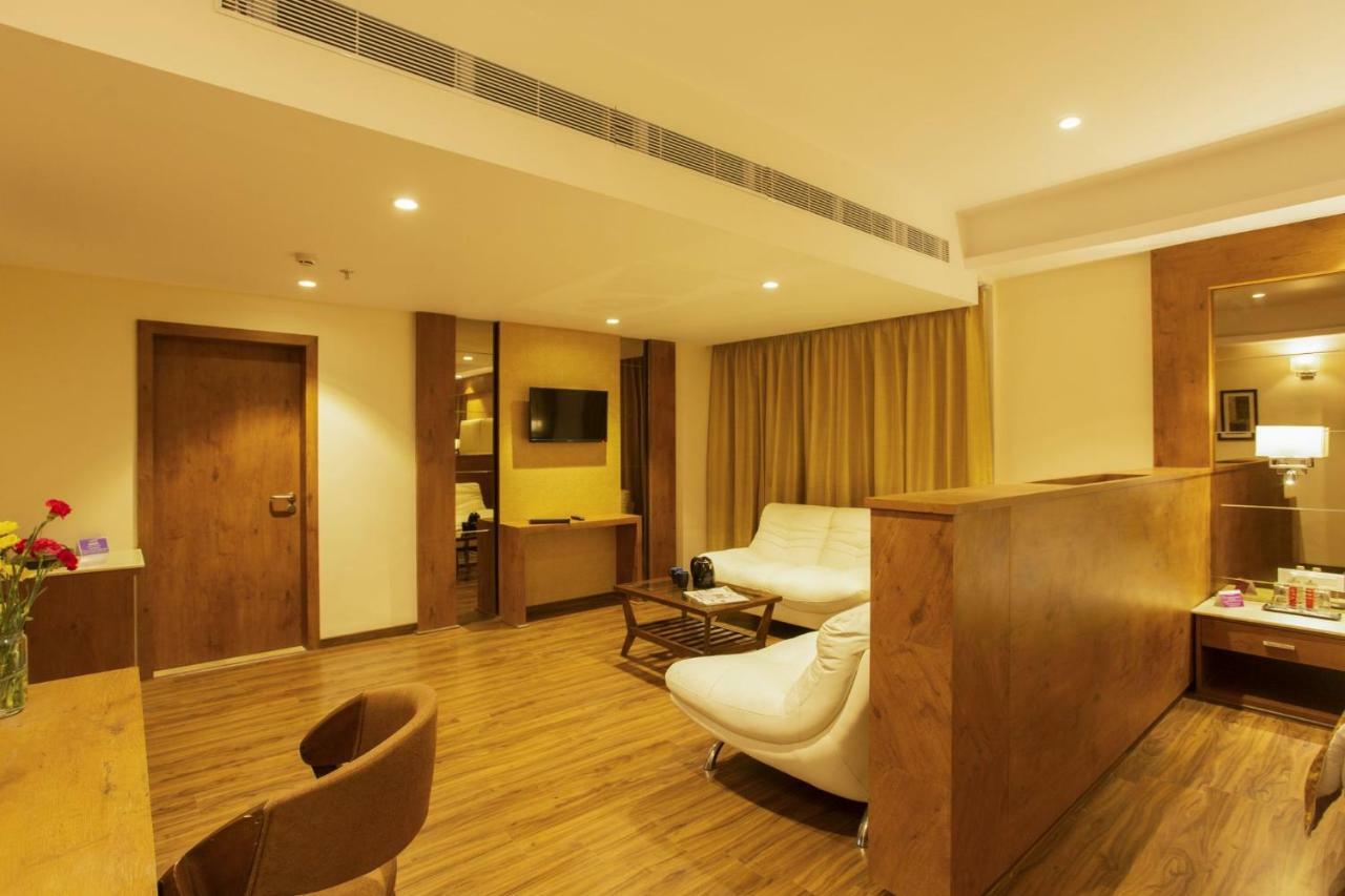 Sarovar Portico, Somnath Bagian luar foto